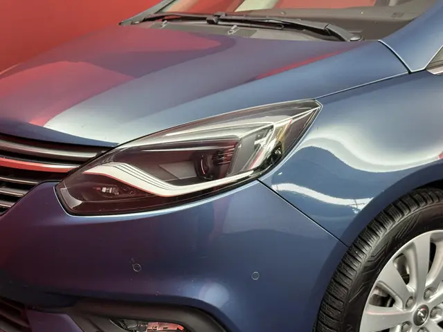 Opel Zafira 1.4 Turbo Business Executive 2017 Benzine 9