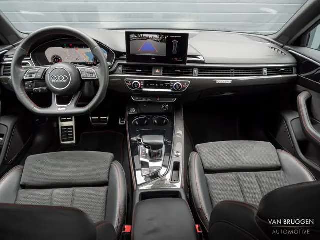 Audi A4 Avant 45 TFSI Quattro S-Line 2020 Benzine 49