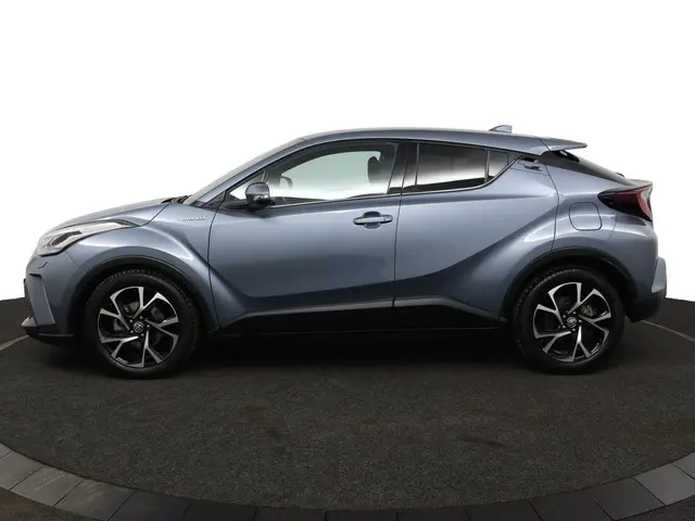 Toyota C-HR 1.8 Hybrid Executive 2022 Hybride Benzine 3