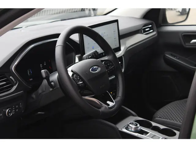 Ford Kuga 2.5 PHEV Titanium 2025 Hybride Benzine 14
