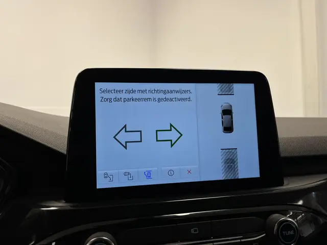 Ford Kuga 2.5 PHEV ST-Line 2024 Hybride Benzine 27