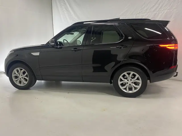 Land Rover Discovery 3.0 Td6 HSE VAN 2018 Diesel 48