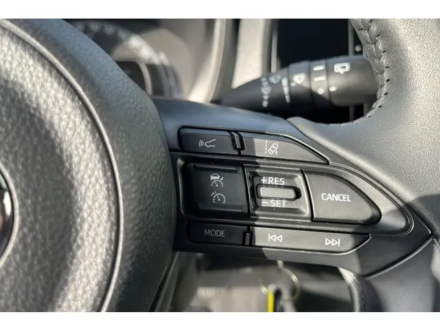 Toyota Aygo X 1.0 VVT-i MT Play 2024 Benzine 12