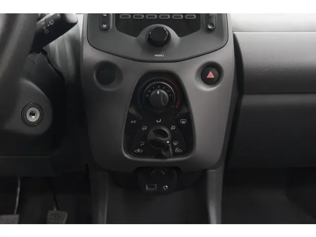 Peugeot 108 1.0 e-VTi Active 2022 Benzine 42