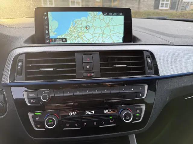 BMW 1 Serie 116i M Sport Edition 2019 Benzine 25