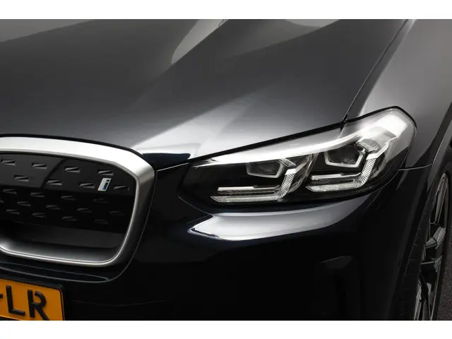 BMW iX3 Executive 74 kWh M-sport 2023 Elektrisch 25