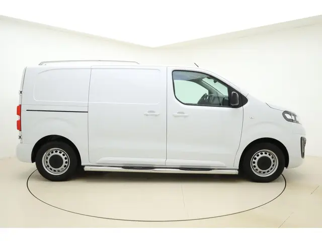 Opel Vivaro-e L2H1 Innovation 75 kWh 2022 Elektrisch 9