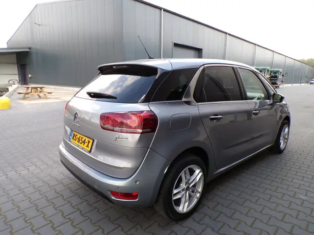 Citroën C4 Picasso 1.2 PureTech Selection 2017 Benzine 4