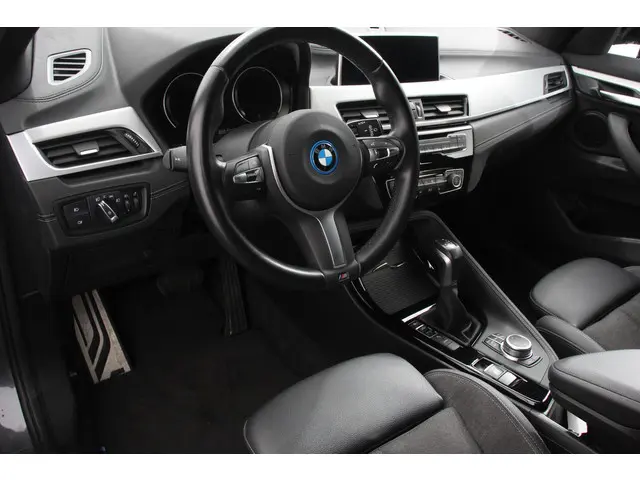 BMW X1 xDrive25e M-Sport PHEV 2021 Hybride Benzine 7