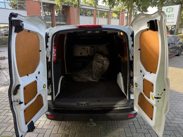 Ford Transit Connect 1.5 EcoBlue L1 Trend 2019 Diesel 8