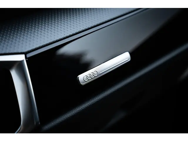 Audi Q3 45 TFSI e S edition 2022 Hybride Benzine 39