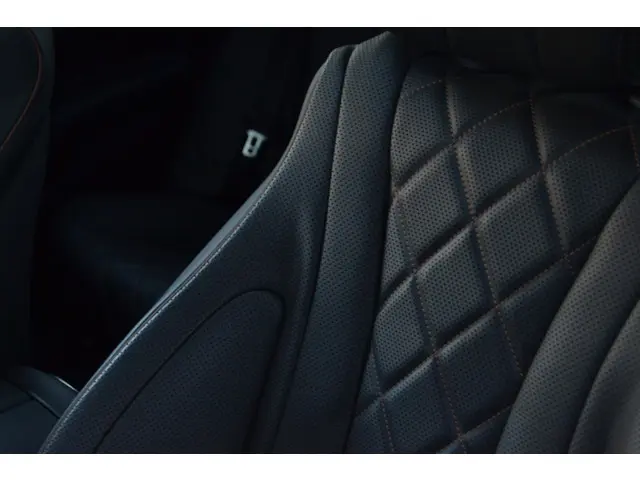 Mercedes-Benz CLS 450 4M Ed.1 AMG 2019 Benzine 72