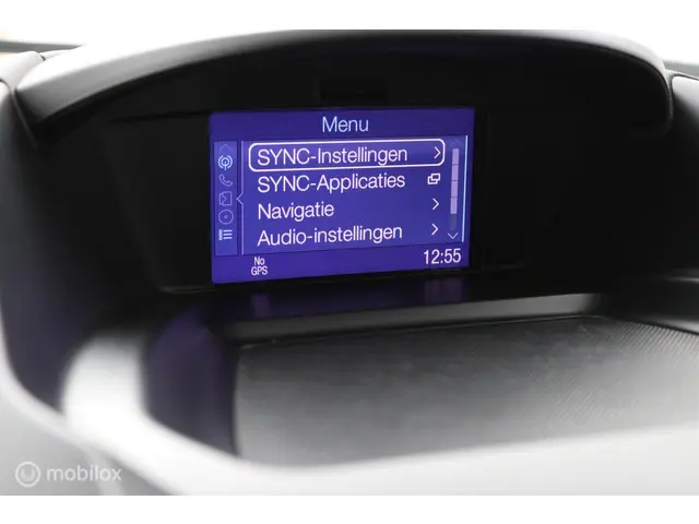 Ford Kuga 1.6 Titanium Plus 2014 Benzine 34