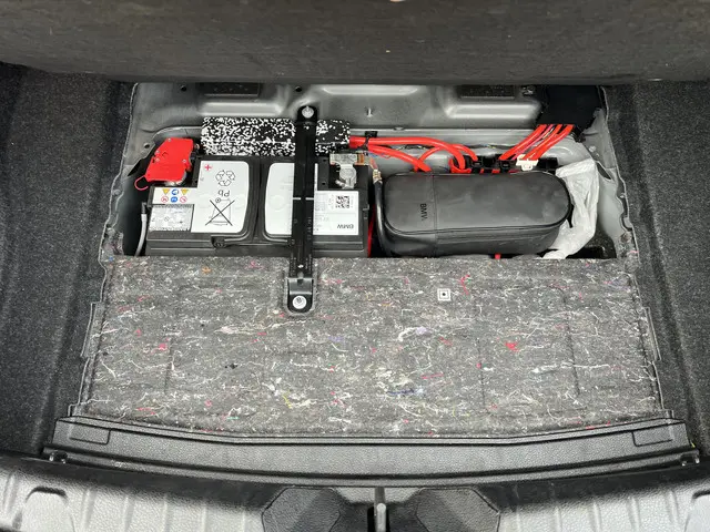 BMW 2 Serie Cabrio 220i 2015 Benzine 39