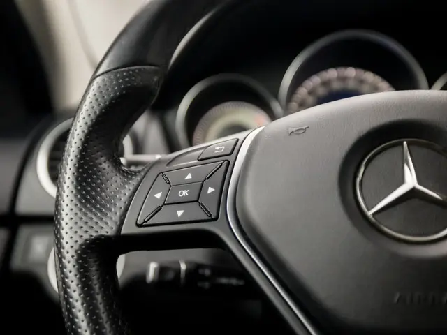Mercedes-Benz C-Klasse Coupé 180 AMG Sport 2012 Benzine 19