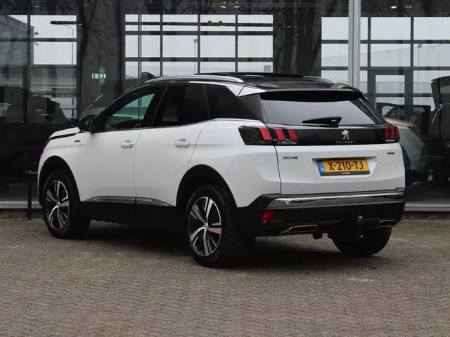 Peugeot 3008 1.2 PT GT-Line 2019 Benzine 2