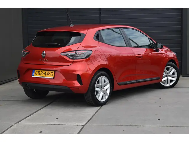 Renault Clio TCe 90 GPF evolution 2024 Benzine 3