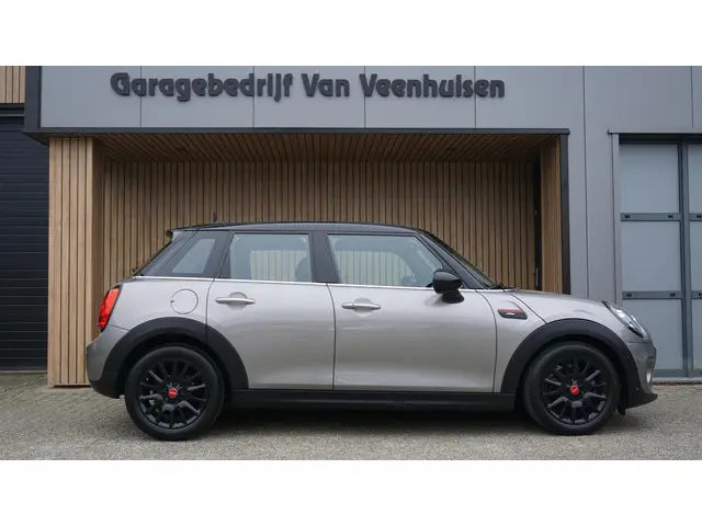 MINI Cooper 1.5 136pk Automaat 5Drs Chili 2018 Benzine 3