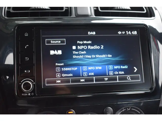 Mitsubishi Space Star 1.2i-12V ISG Connect+ 2023 Benzine 15
