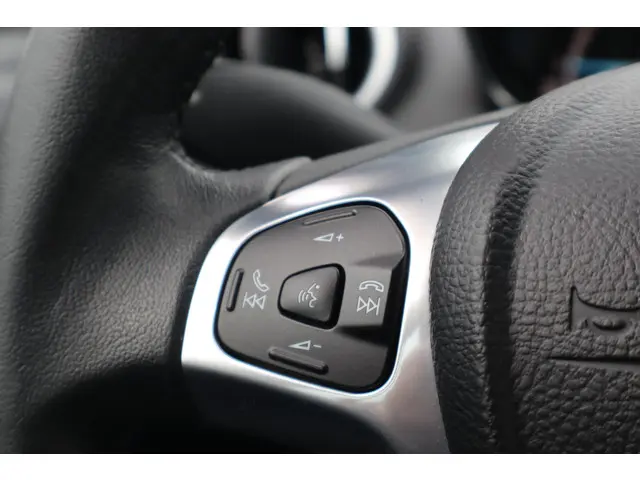 Ford Fiesta 1.0 EcoBoost Titanium 2015 Benzine 15