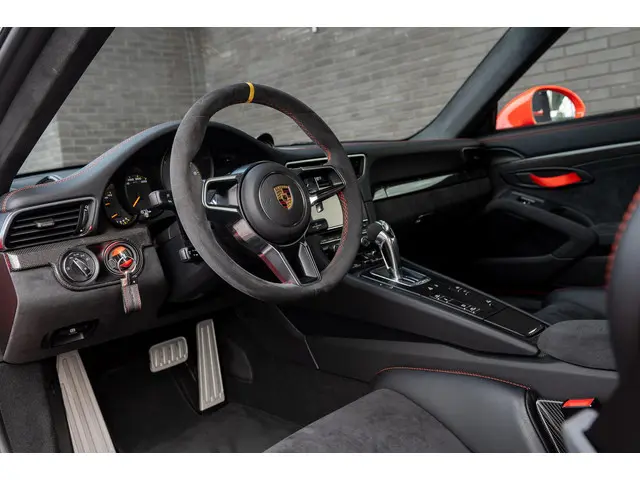 Porsche 911 4.0 GT3 RS | PCCB | Neuslift 2015 Benzine 7