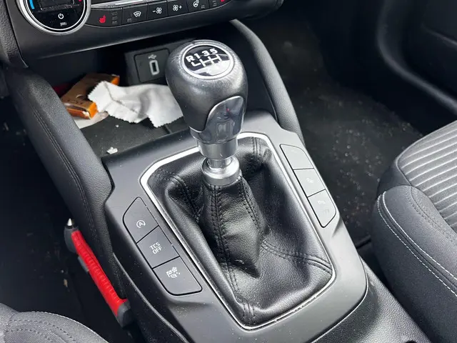 Ford Focus 1.5 EcoBoost Titanium Business 2020 Benzine 10