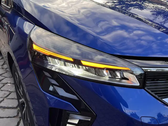 Mitsubishi Colt 1.0T Intense 2024 Benzine 38