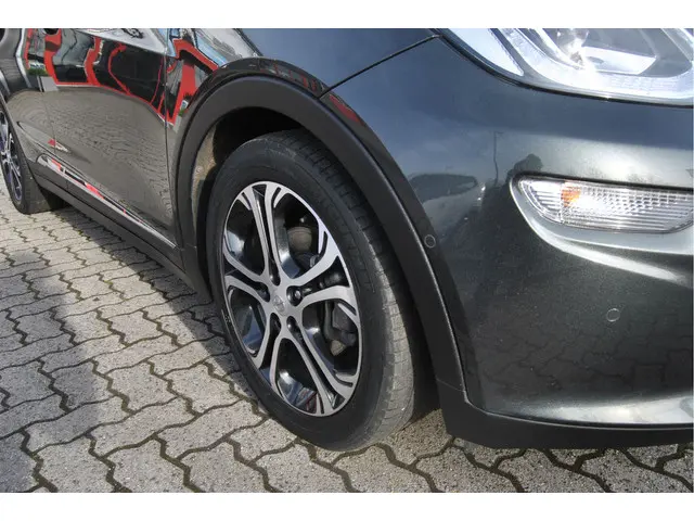 Opel Ampera-e Launch executive 60 kWh 2017 Elektrisch 9