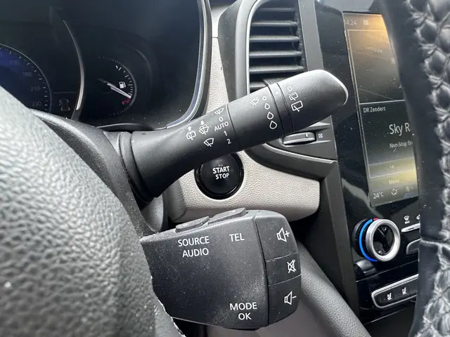 Renault Talisman Estate 1.6 TCe Limousin 2018 Benzine 20