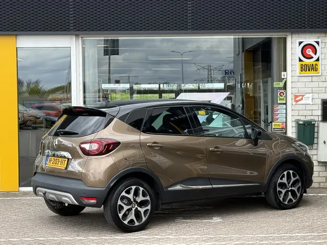 Renault Captur 0.9 TCe Intens 2018 Benzine 2