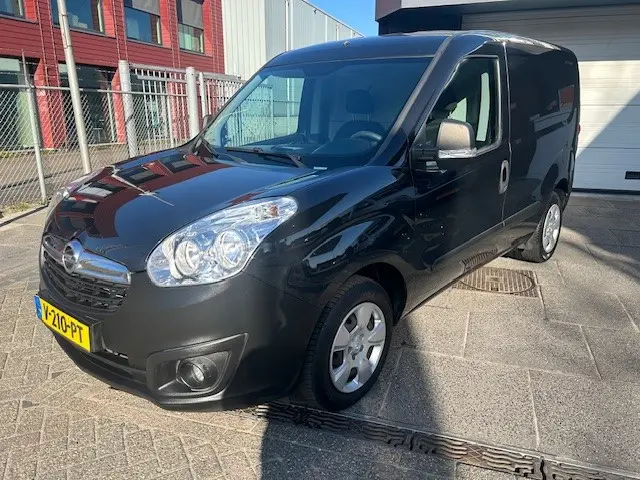 Opel Combo 1.3 CDTi L1H1 Edition 2018 Diesel 2
