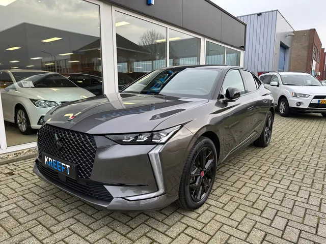DS DS 4 1.2 PureTech Performance Line 2023 Benzine 6