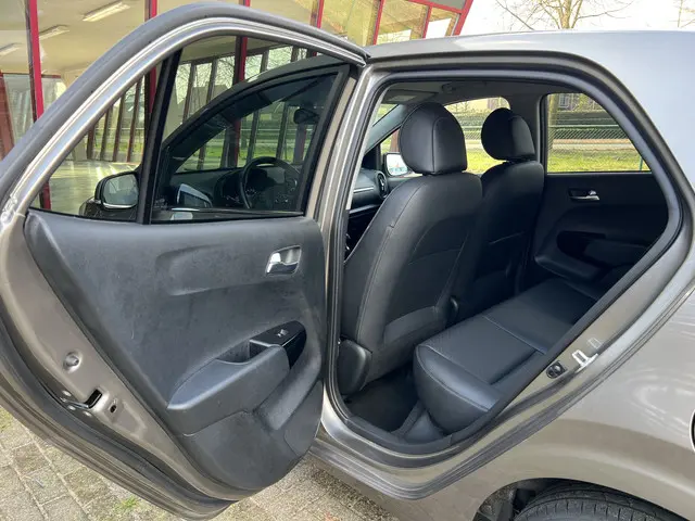 Kia Picanto 1.0 CVVT Design Edition 2019 Benzine 10