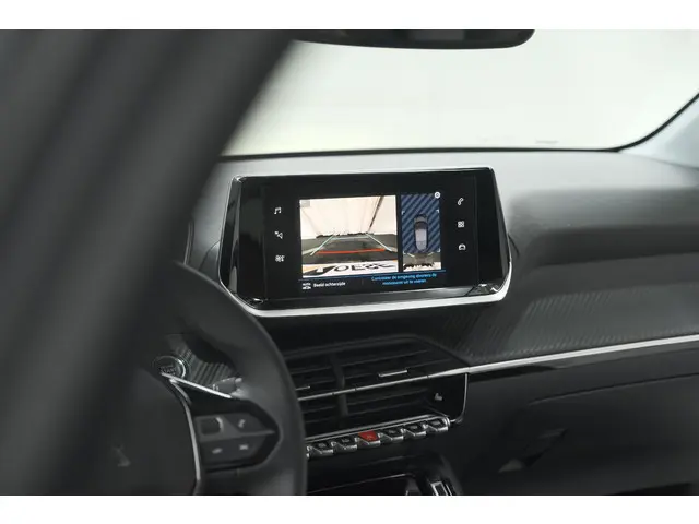 Peugeot 208 PureTech 100 Allure Pack 2023 Benzine 13
