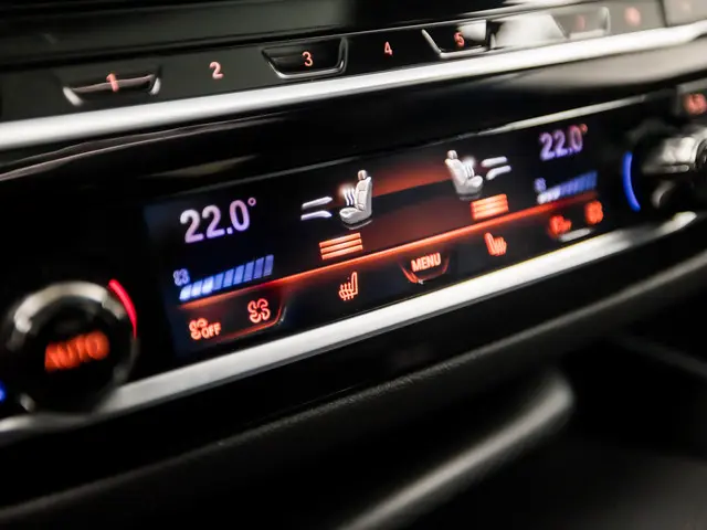 BMW 5 Serie 545e xDrive M Sport 2023 Hybride Benzine 11