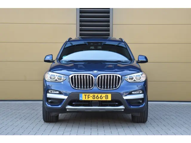 BMW X3 xDrive20i High Executive 2018 Benzine 5