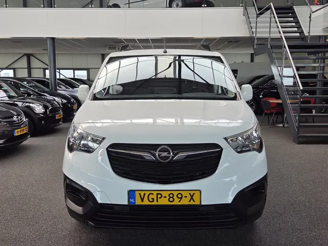 Opel Combo 1.5D L2H1 Edition 2020 Diesel 8