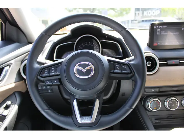 Mazda CX-3 2.0 SkyActiv-G 121 Luxury 2021 Benzine 17