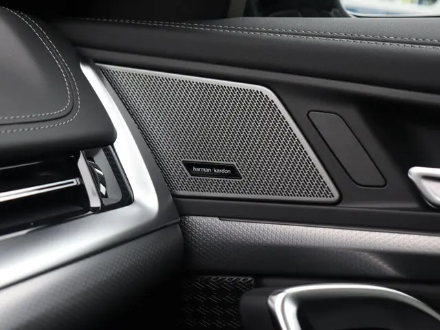 BMW X1 xDrive23i 2025 Benzine 34