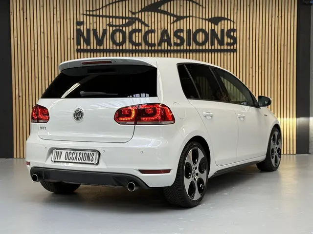 Volkswagen Golf 2.0 GTI 2012 Benzine 30