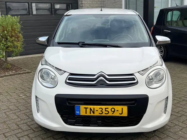 Citroën C1 1.0 VTi Feel *Airco*Garantie* 2018 Benzine 2