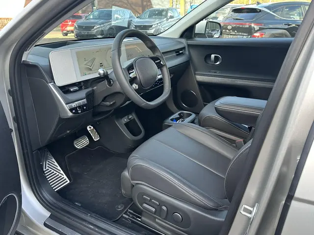 Hyundai IONIQ 5 Lounge 77kWh 2025 Elektrisch 21