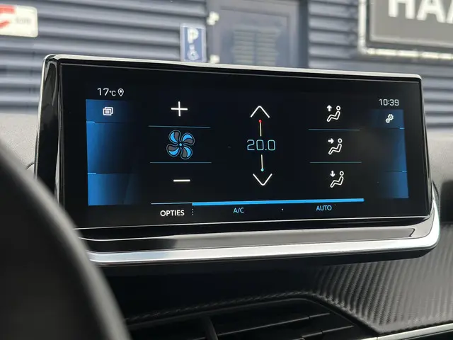 Peugeot 208 1.2 PureTech 100pk Allure Pack 2021 Benzine 14