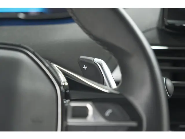 Peugeot 3008 PureTech 130 EAT8 Allure 2022 Benzine 37