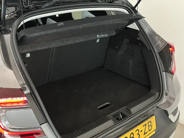 Renault Captur 1.0 TCe 90 Techno 2023 Benzine 25
