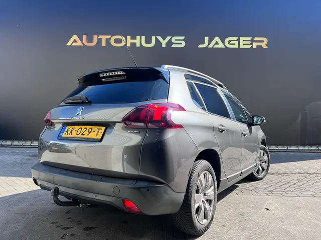 Peugeot 2008 1.2 PureTech Blue Lion 2016 Benzine 6