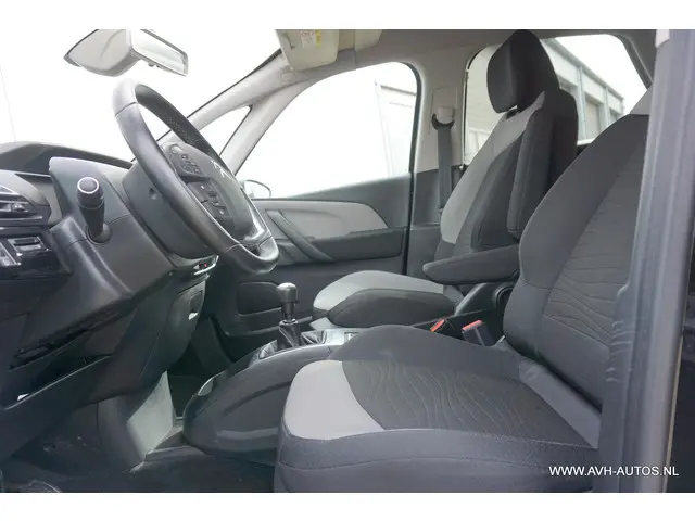 Citroën C4 Picasso 1.2 PureTech Intensive 2016 Benzine 6