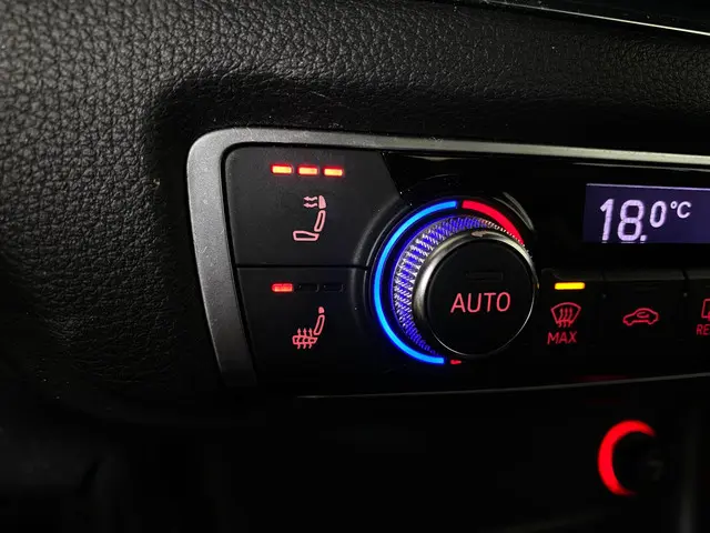 Audi A3 Cabriolet 1.4 TFSI Automaat S-line 2016 Benzine 17