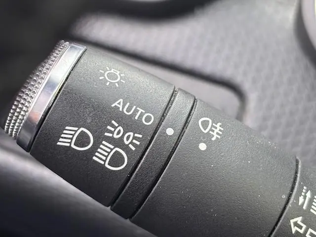 Renault Clio TCe 90 Intens 2020 Benzine 18
