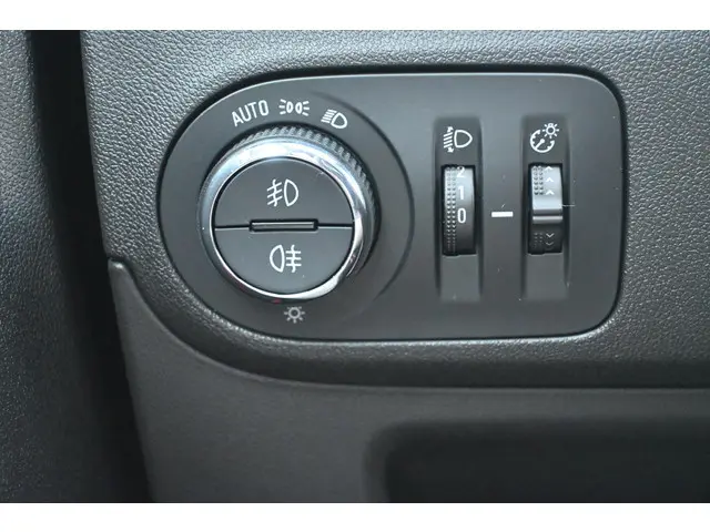 Opel Crossland 1.2 Turbo GS Line 2022 Benzine 25